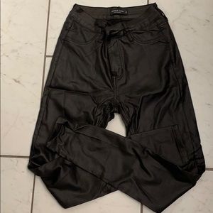 🌼🌼Pleather Jeggings🌼🌼